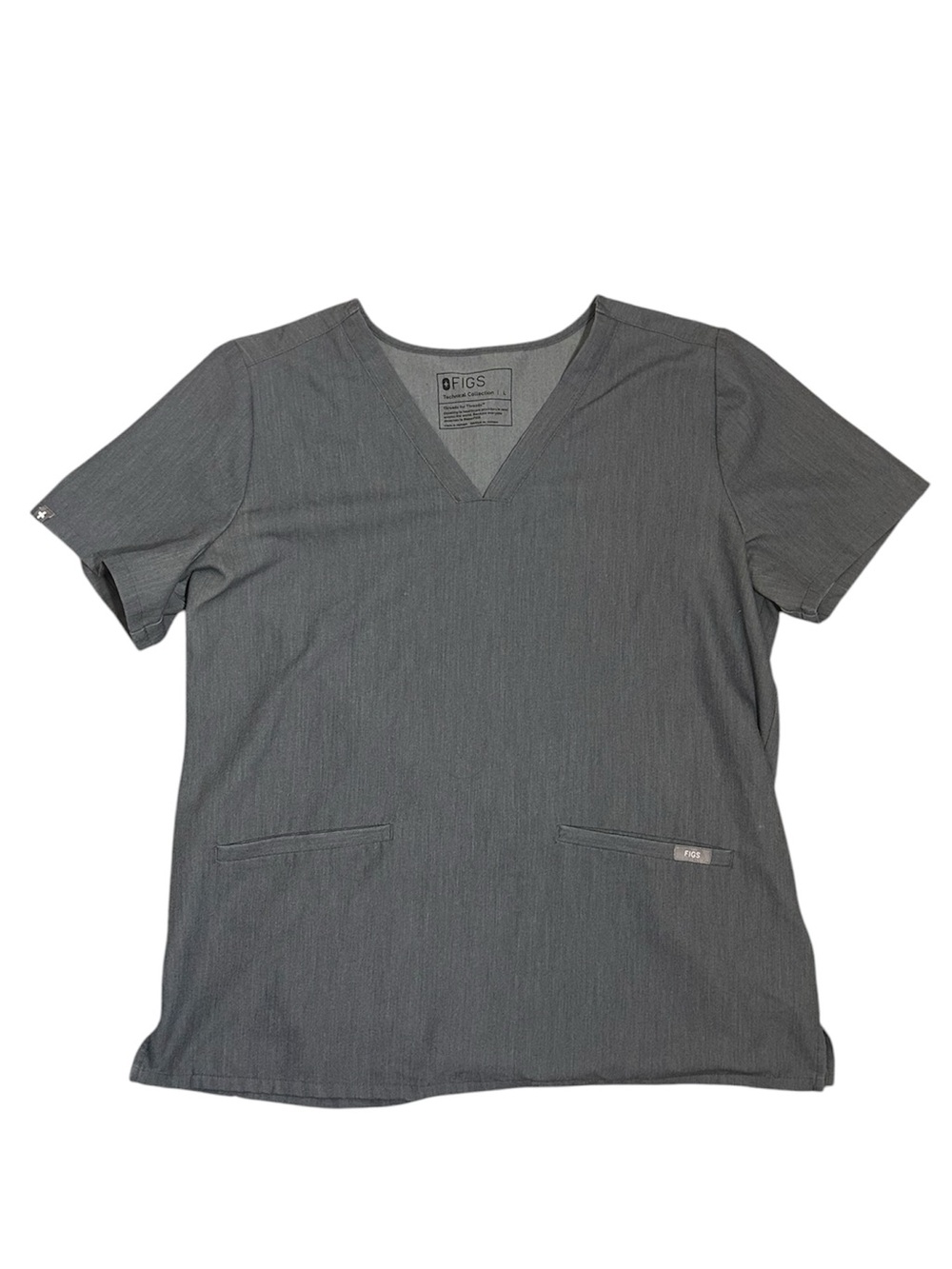 Figs Casma Three-Pocket Graphite Scrub Top, Size L